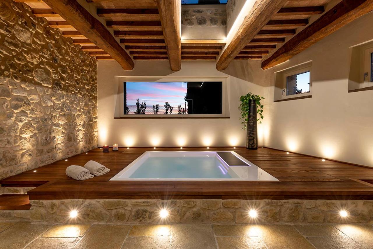 Mastrojanni Relais Villa Montalcino Bagian luar foto