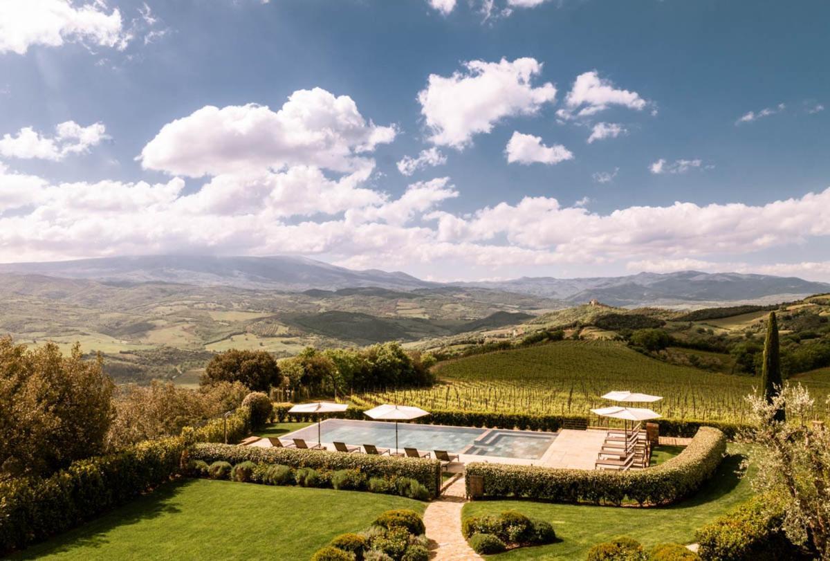 Mastrojanni Relais Villa Montalcino Bagian luar foto