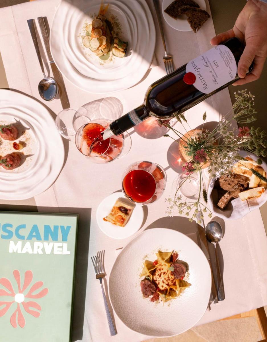 Mastrojanni Relais Villa Montalcino Bagian luar foto